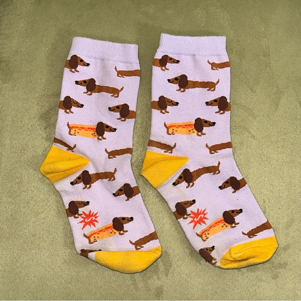 🐶🌭 Lavender Weiner Dog Socks 💜